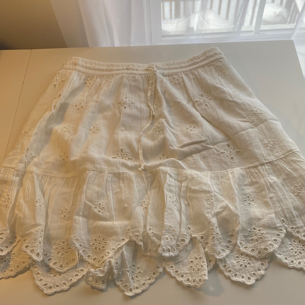 Aerie White Flowy Skirt